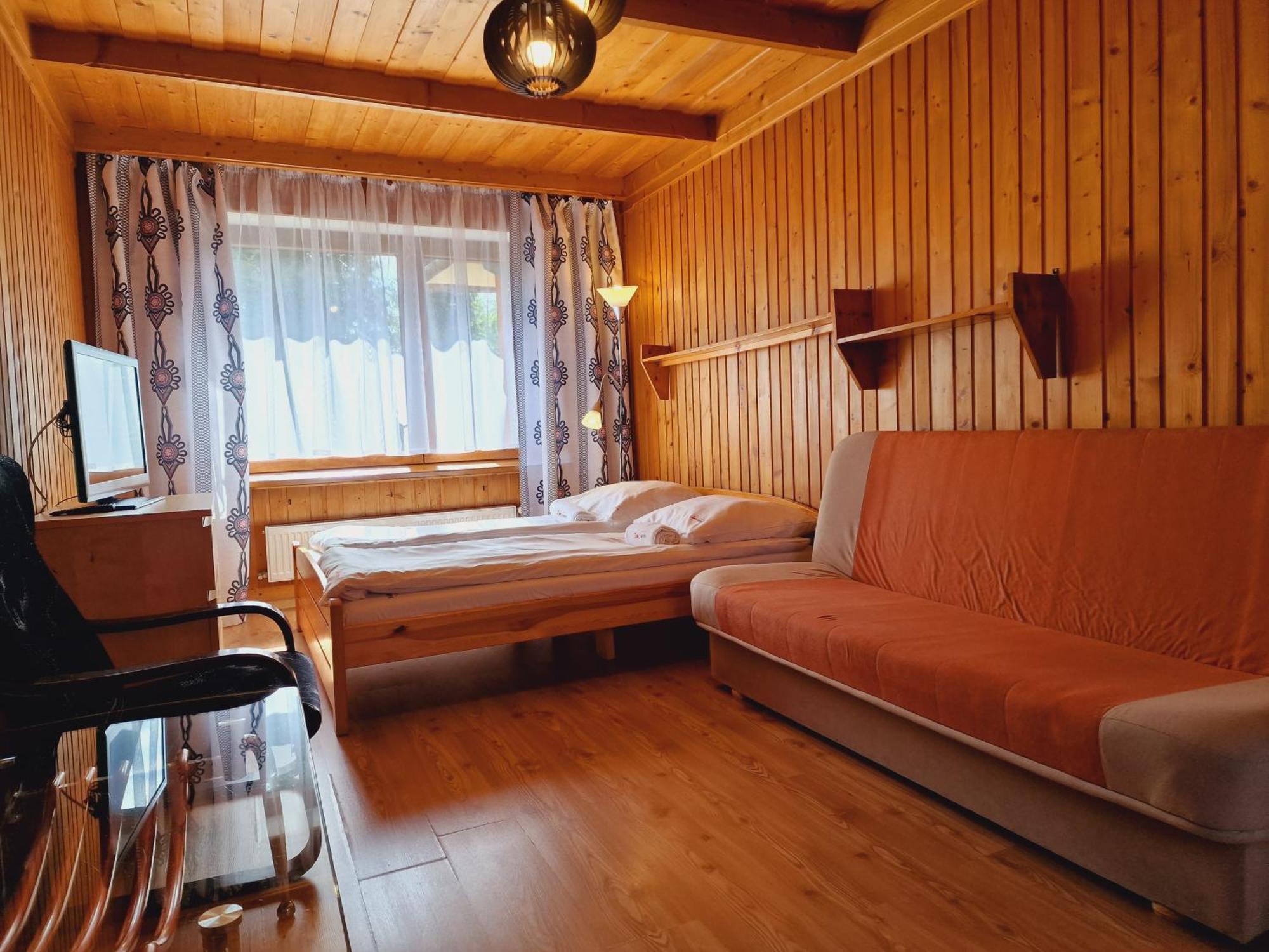 Goscinne Kamieniec 26b *